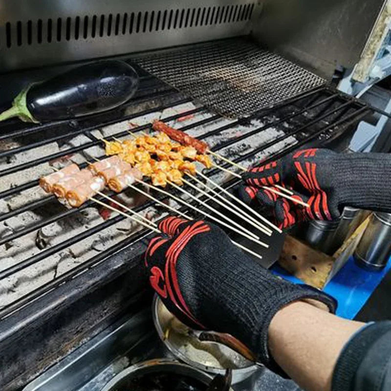 Flame Retardant Non-slip BBQ Fire Gloves Microwave Oven Gloves Oven Mitts Fireproof 300-500 Centigrade Extreme Heat Resistant