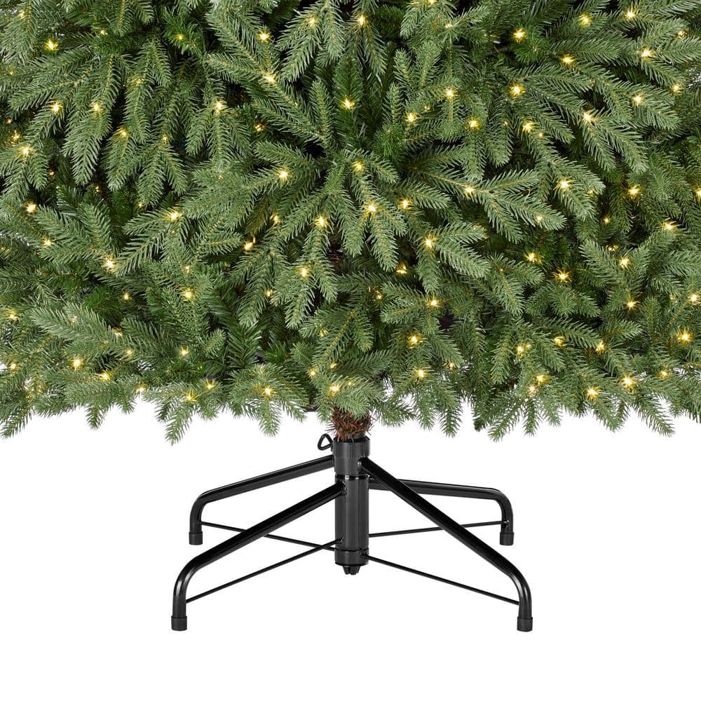 7.5 Ft. Jackson Noble Fir LED Pre-Lit Artificial Christmas Tree T23